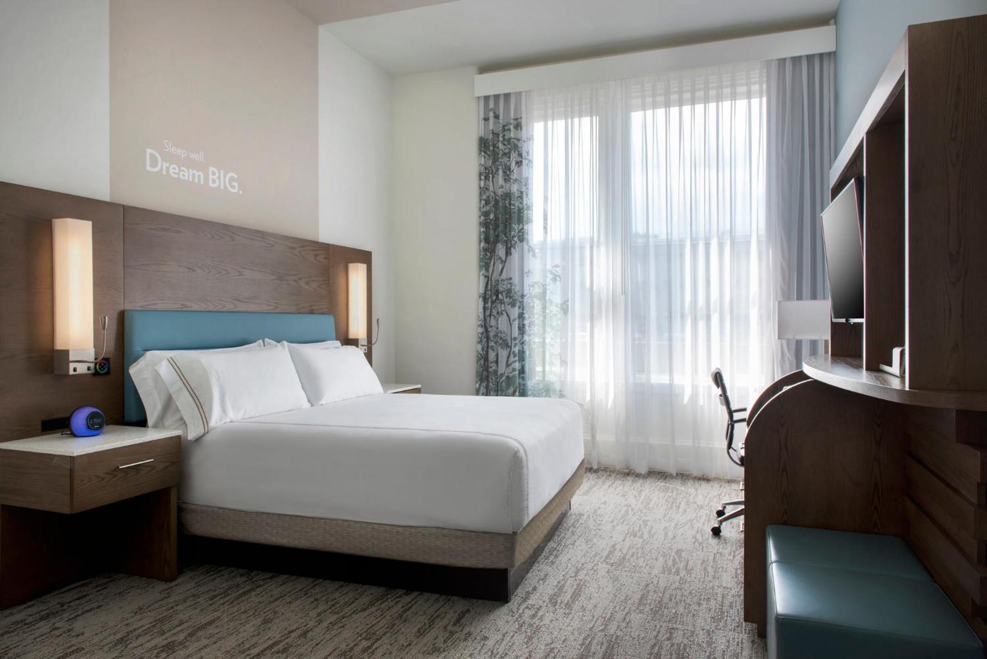 Even Hotel Pittsburgh Downtown By Ihg Exterior photo